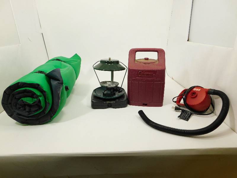 lot 73 image: Coleman Propane Lantern In Case---Single Blow Up Wenzel Mattress---An Electric Coleman Pump To Inflate