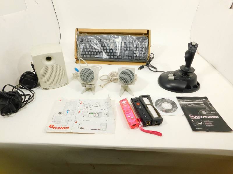 lot 83 image: Computer Accessories