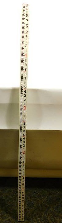 lot 123 image: Crain Leveling Rod    Model # 920022