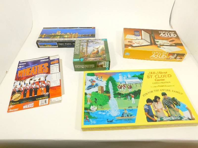 lot 135 image: Adult Puzzles & Games