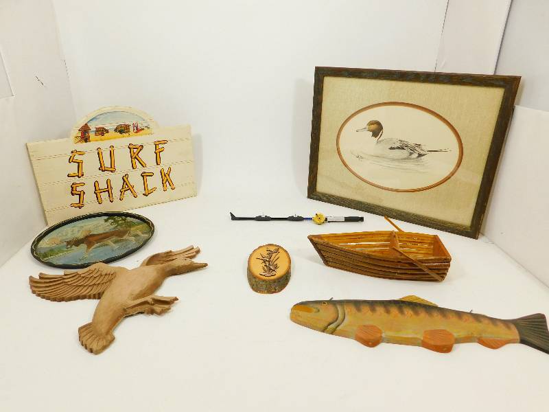 lot 136 image: Cabin Decor--Some Vintage Items