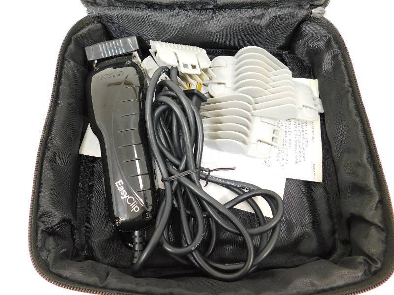 lot 141 image: Andis  (Model US-1)    Pet Trimming Kit