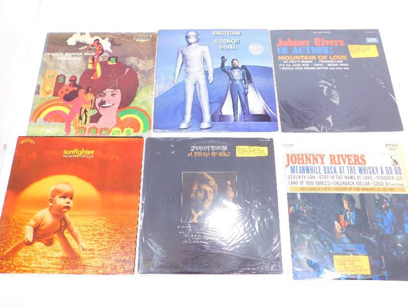 lot 156 image: Lot Of Albums