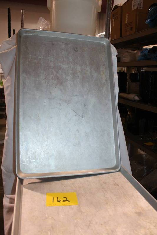 &nbspBun Pans(26 x 18)