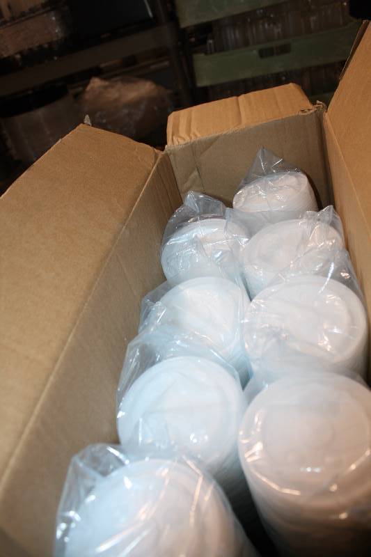 ProPak 17641 Translucent Lids with Straw Slot