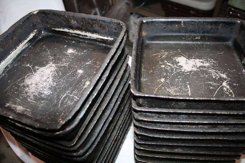 9 Square Baking Pans
