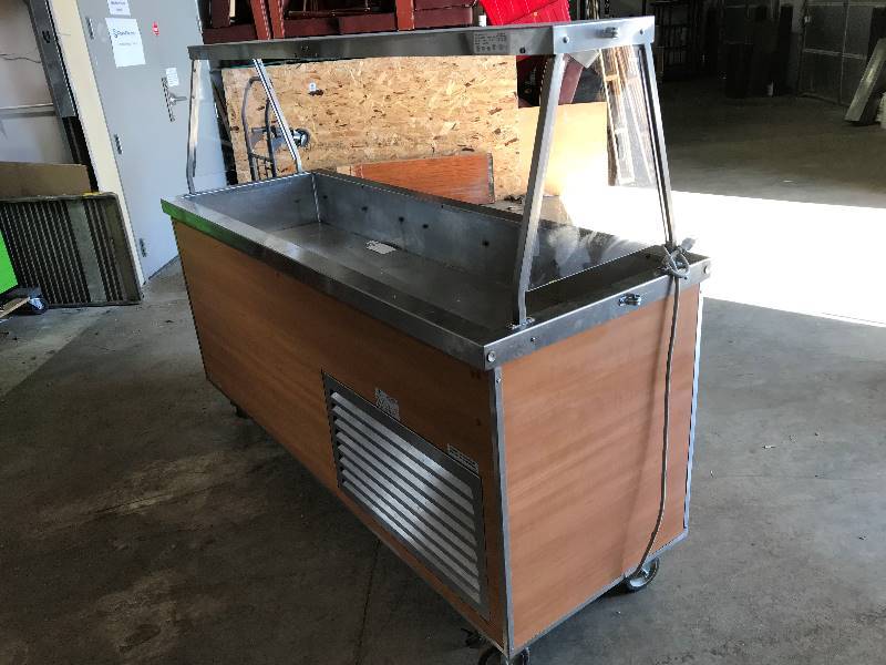 Duke 74 Refrigerated Buffet on Wheels, Model HB5CM-N7M, 120V, 1 PH Runs Cools