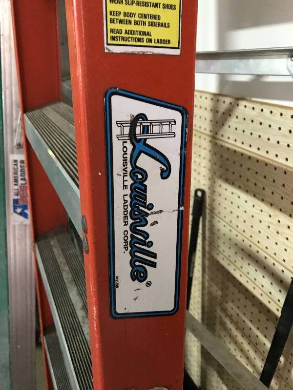 8 Fiberglass Louisville Ladder
