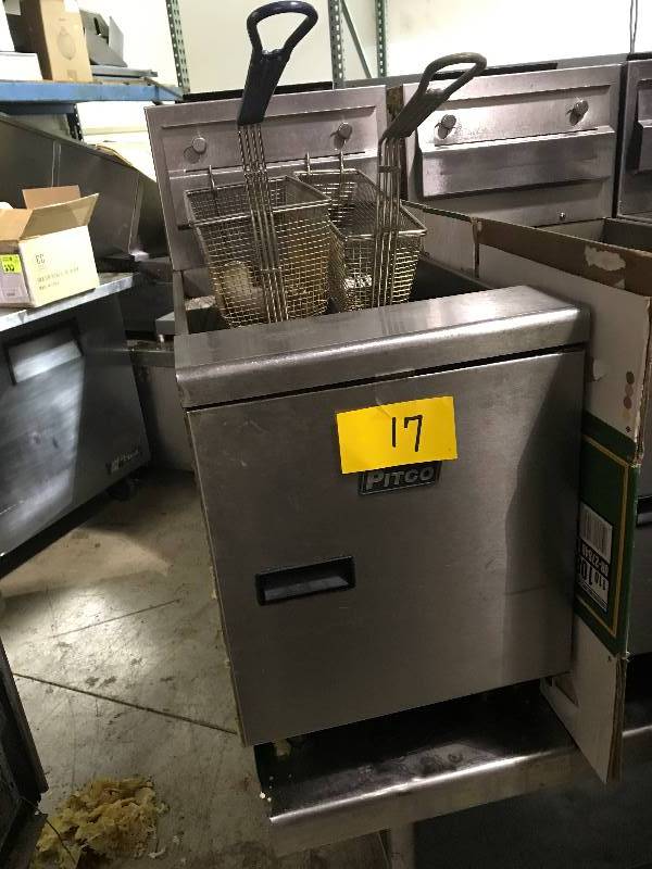 Pitco counter top gas fryer, Model #SCG, 35lb, 75,000 BTU, nat gas, NSF