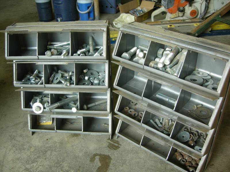lot 46 image: 2 Organizers and Hardware