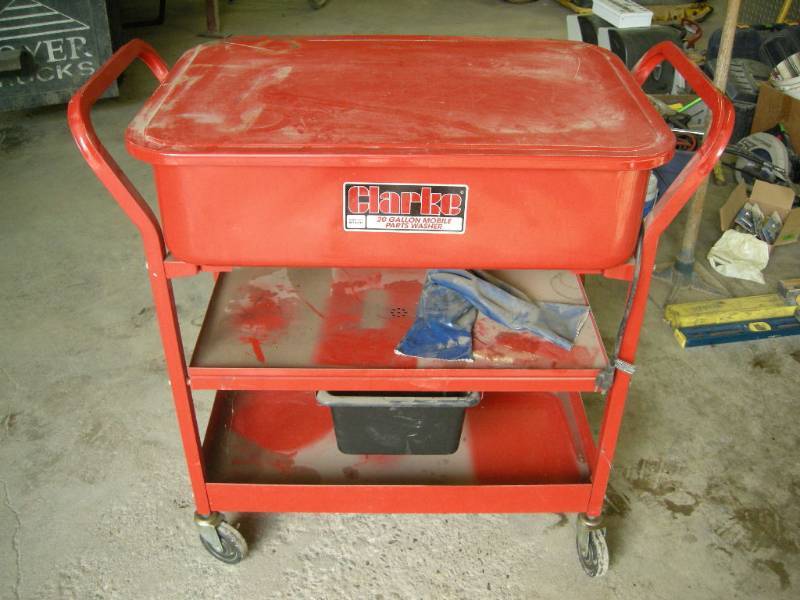 lot 47 image: Clarke 20 Gallon Parts Washer