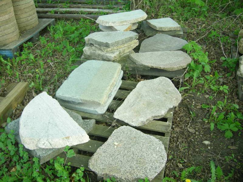 lot 87 image: Natural Stepping Stones