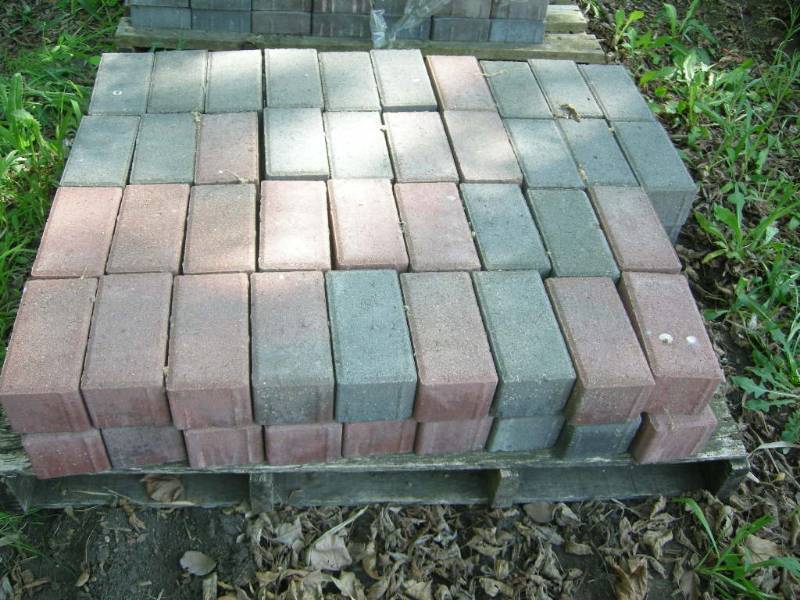 lot 56 image: Paver Stones