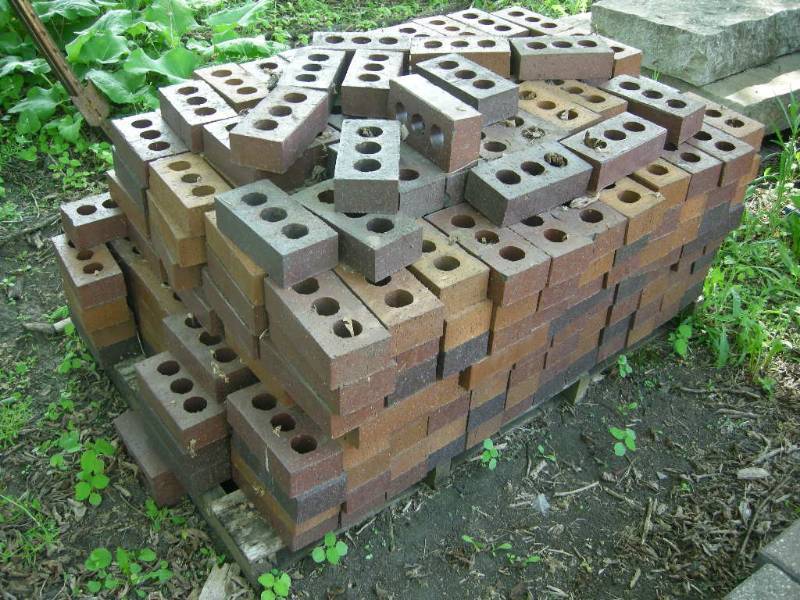lot 60 image: 60 Sq Ft Building Brick
