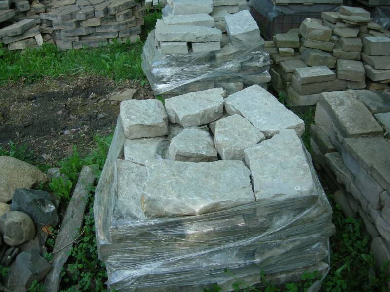 lot 71 image: 2 Pallets Eden Wallstone