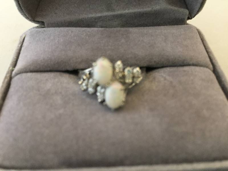 lot 277 image: 14K White Gold Opal Diamond Ring