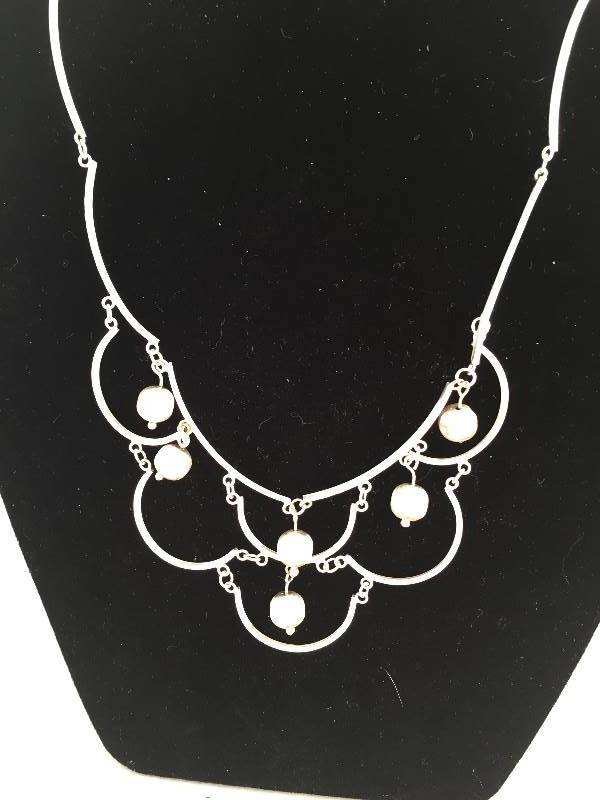 lot 304 image: Sterling Silver Linked Necklace