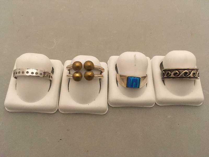 lot 381 image: Sterling Silver Rings