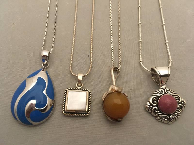 lot 383 image: Sterling Silver Necklaces with Stones