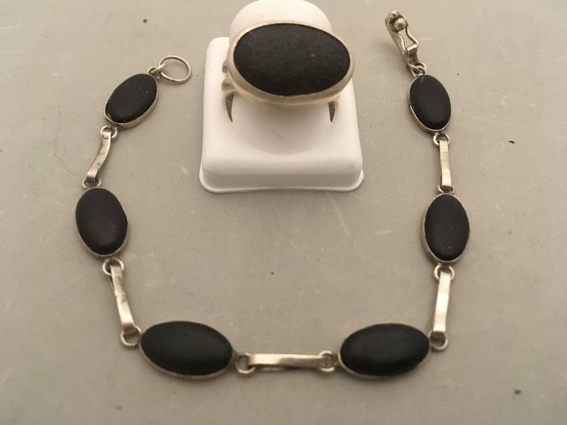 lot 397 image: Sterling Silver Bracelet & Ring with Black Stones