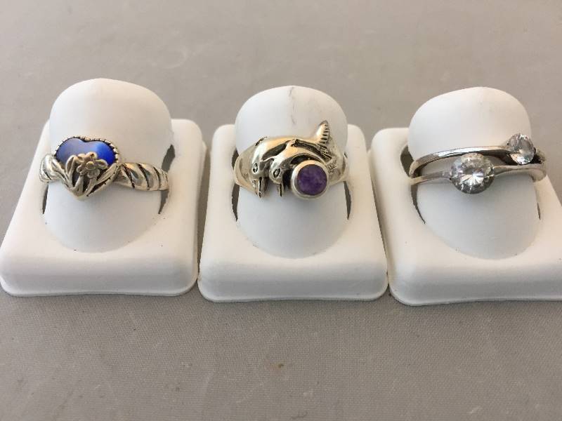 lot 492 image: Sterling Silver Rings
