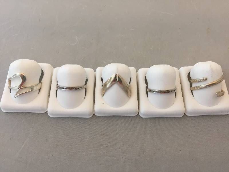 lot 479 image: Sterling Silver Rings
