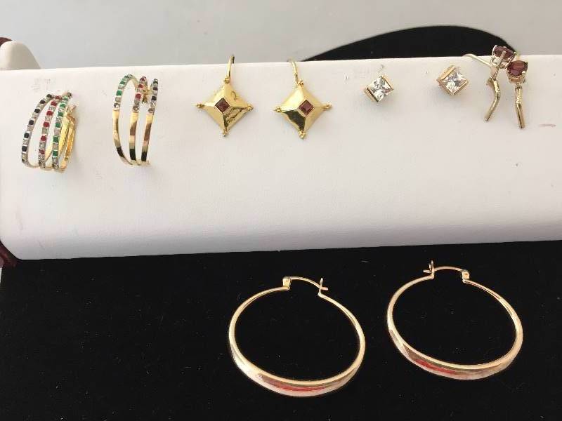 lot 456 image: Sterling Silver Pierced Earrings - Goldtone