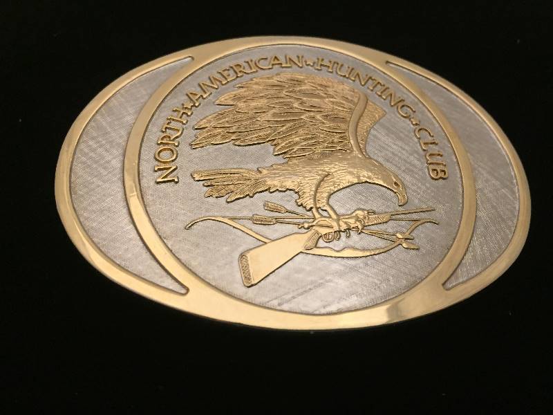 lot 399 image: Belt Buckle - North American Hunting Club