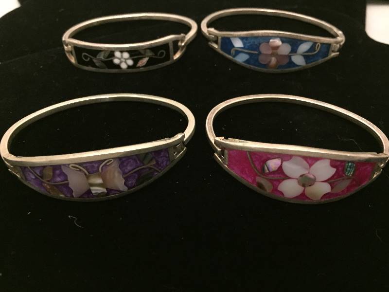 lot 390 image: Bracelets - Alpaca Mexico Abolone Inlaid