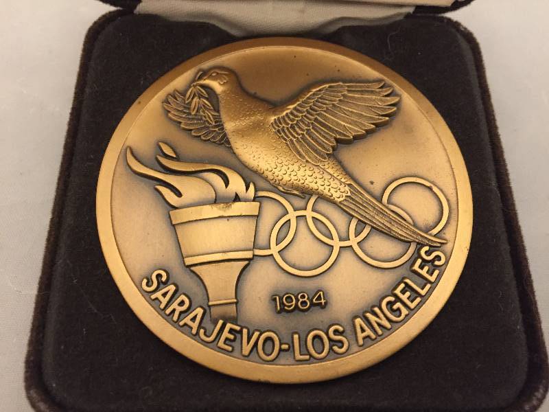 lot 351 image: Friendship Medallion 1984 Olympic Games