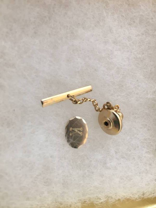lot 429 image: 14K Gold Anson Tie Tac