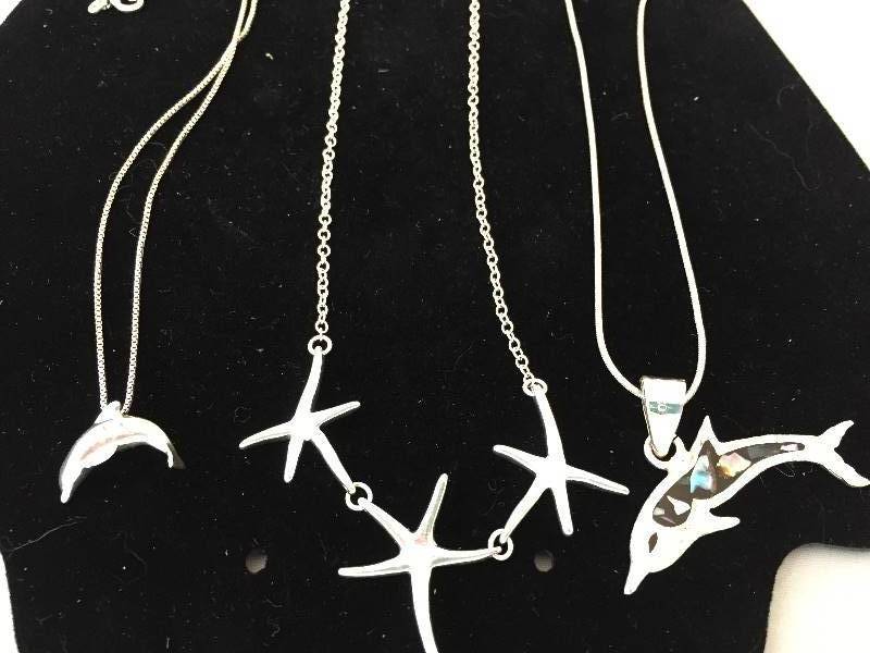 lot 477 image: Sterling Silver Necklaces - Sealife