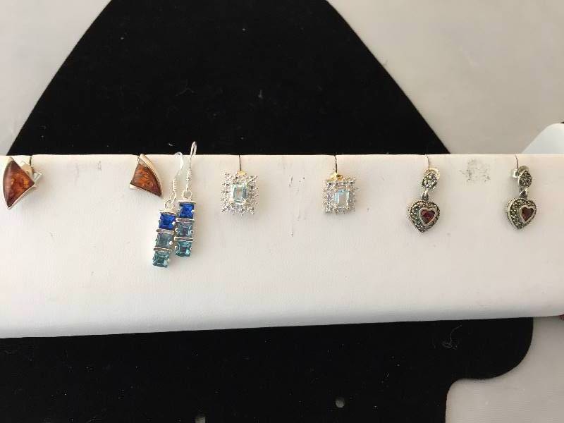 lot 483 image: Sterling Silver Earrings - Clear Stones