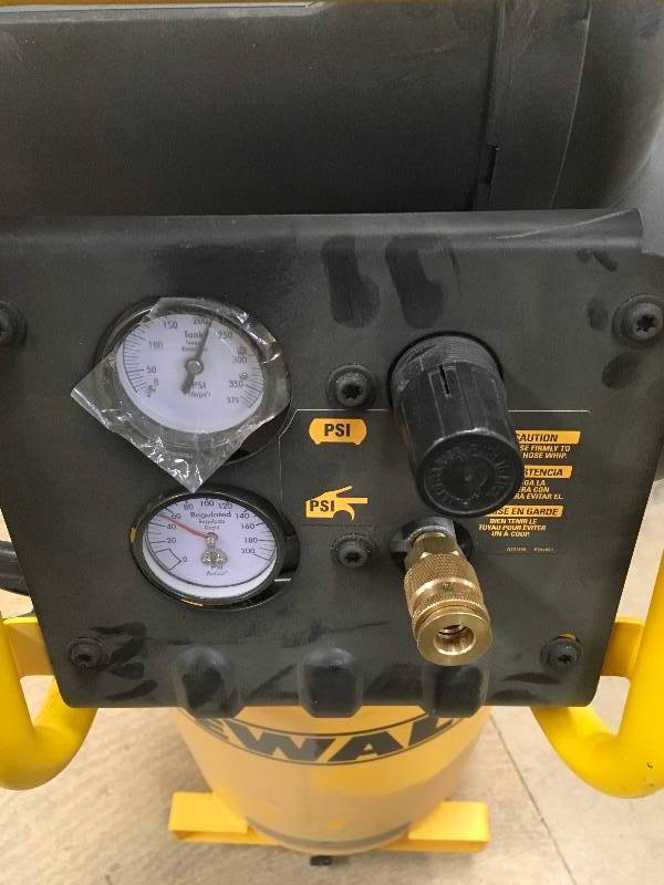 lot 10 image: DeWalt 15 Gal. Portable Electric Air Compressor   (18) Very Good Condition