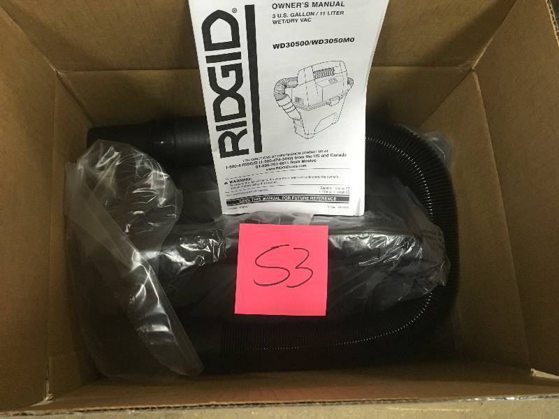 lot 53 image: Rigid 3 Gal. 3.5-Peak HP Portable Pro Wet Dry Vac Not used