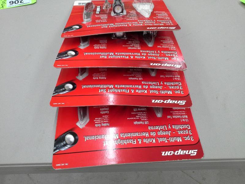 lot 206 image: 3 Units - Snap-On 3 Piece Multi-Tool Knife & Flashlight Set