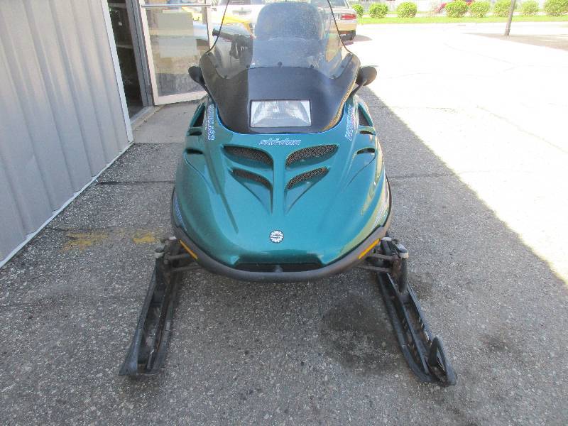 Ski Doo Grand Touring