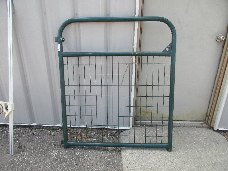 Gate
