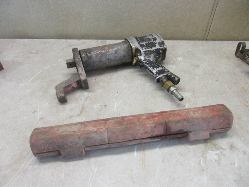 Impact and torque wrench