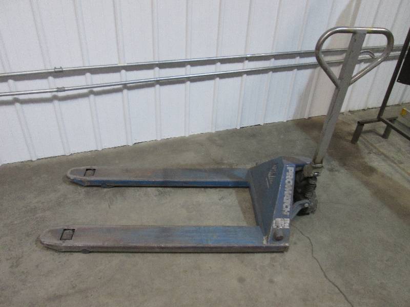 lot 15 image: Promatch pallet jack, 20 12 5500 ...