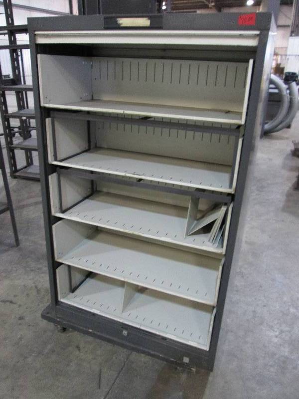 lot 32 image: Metal file drawer with dividers, 3...