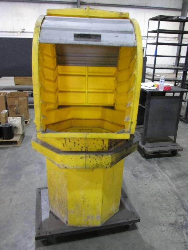 lot 41 image: Haz - Mat plastic shelter for 55 ga...