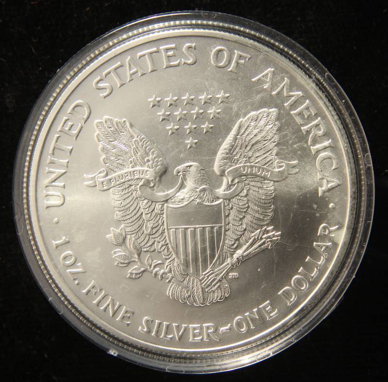 2002 AMERICAN SILVER EAGLE 1 TROY OZ. .999 FINE SILVER IN AIRTITE