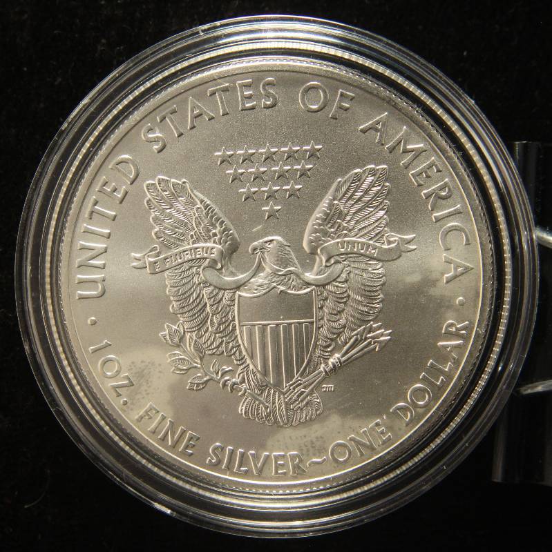 2014 AMERICAN SILVER EAGLE 1 TROY OZ. .999 FINE SILVER IN AIRTITE