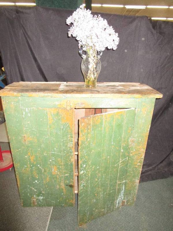 lot 19 image: Vintage Cabinet with Tongue and Groove.