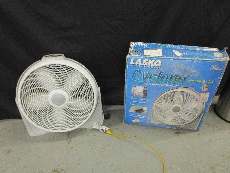 lot 108 image: Fan