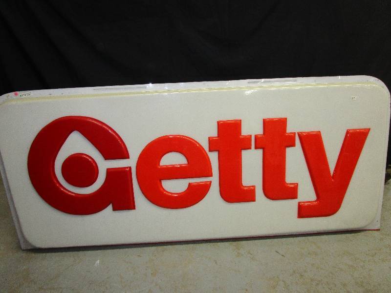 lot 142 image: Large GettyTexaco Plastic Signs