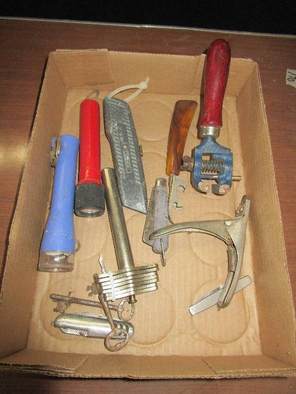 lot 157 image: Various Tools
