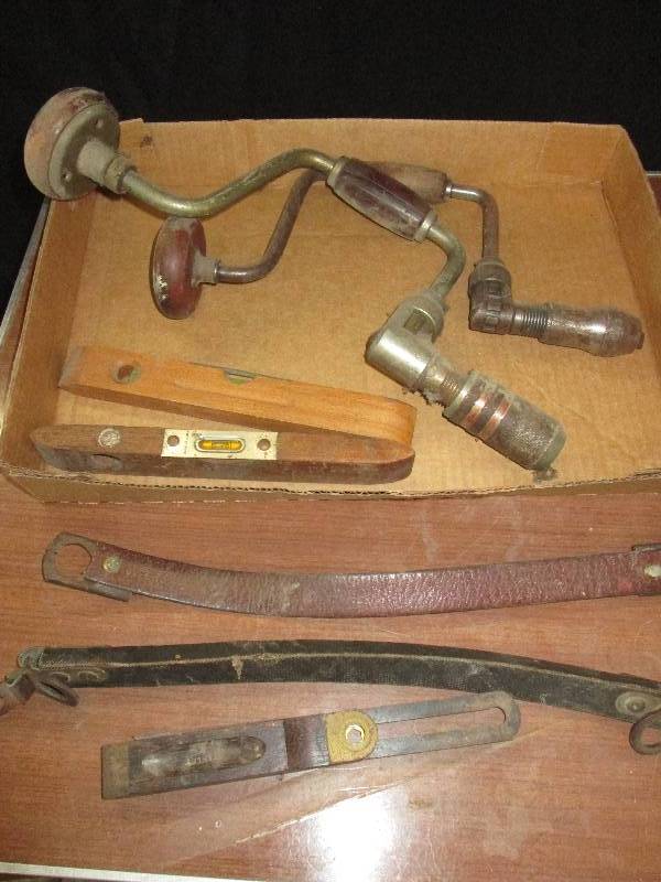 lot 158 image: Various Tools