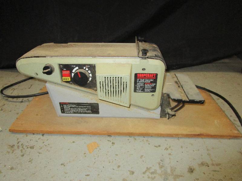 lot 174 image: 4 Belt Sander Tested and Works
